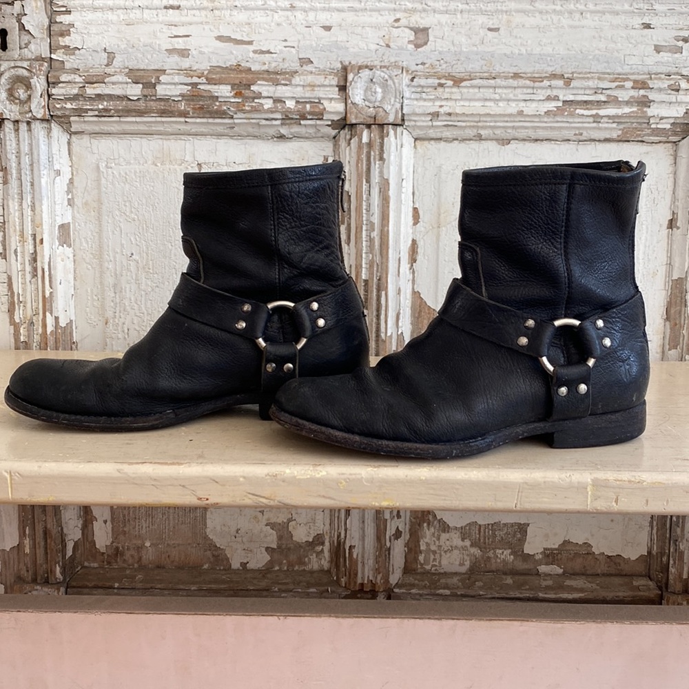 Frye Biker Black Short boots Sz 8 - Picture 5 of 10